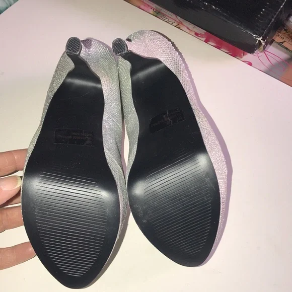 Women’s Charlotte Russe Platform Heels - Picture 10 of 12
